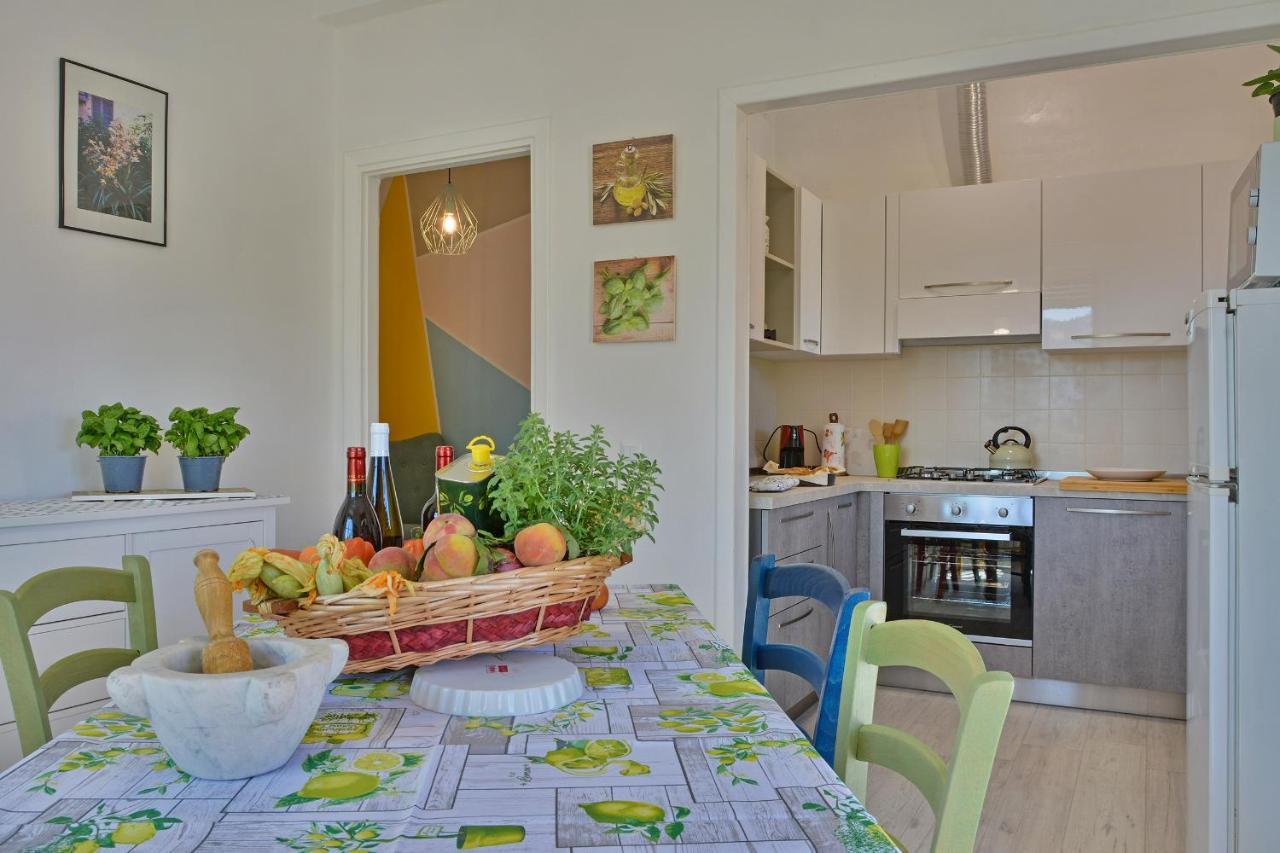 Agriturismo La Casa Degli Zii 阿尔本加 外观 照片