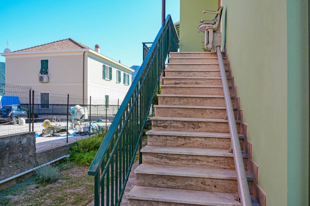 Agriturismo La Casa Degli Zii 阿尔本加 外观 照片